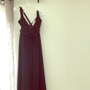 Vera Wang Long Chiffon Low Criss Cross Back dress